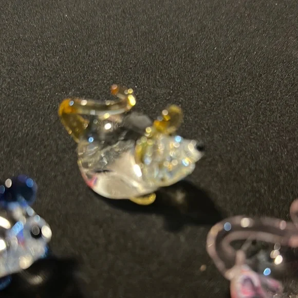 Glass Mouse Figurines Set. Pink Yellow and Blue accents - Picture 4 of 8